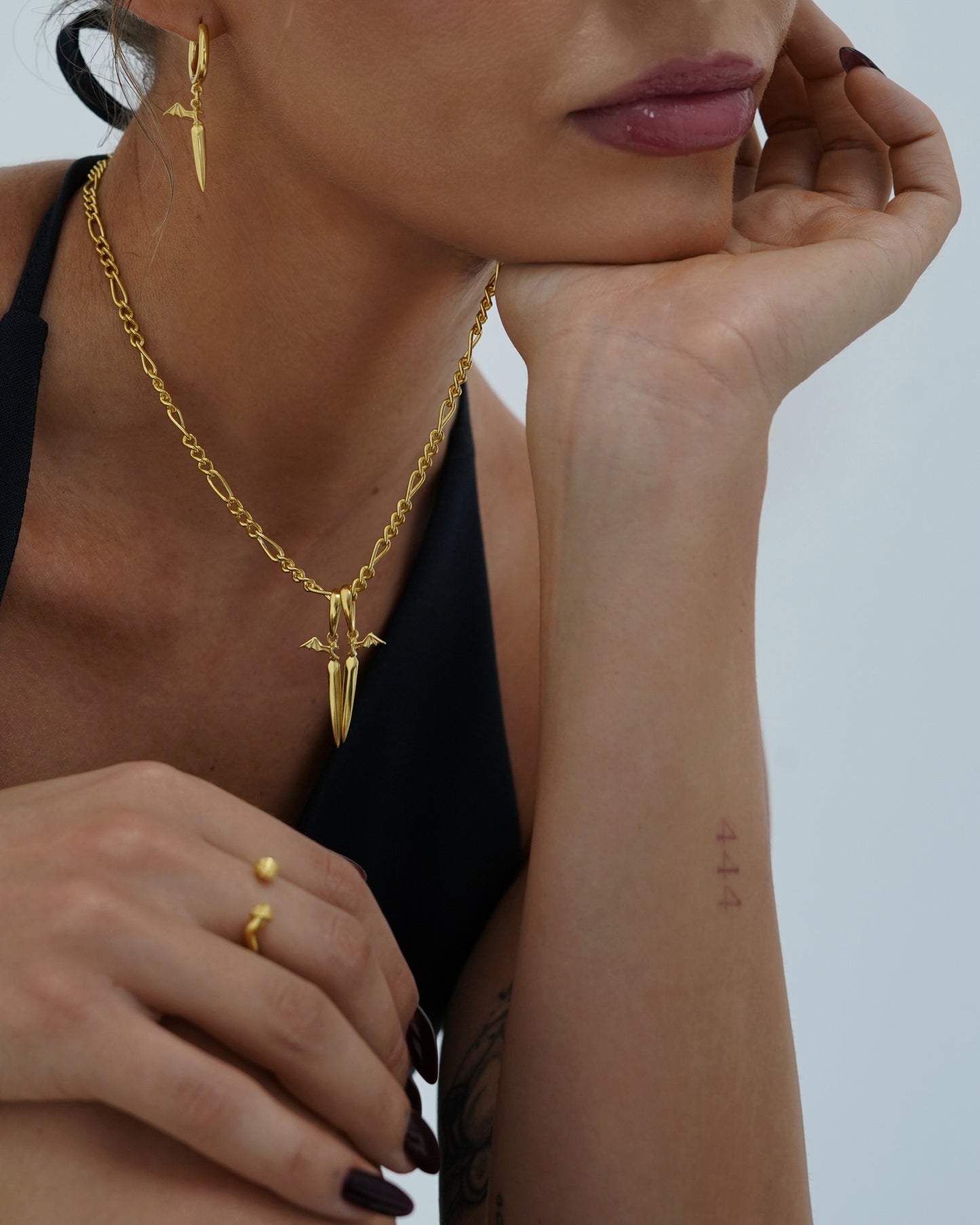 Dagger Twins Pendant & Figaro chain