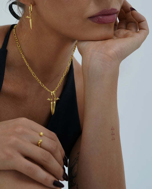 Dagger Twins Pendant & Figaro chain
