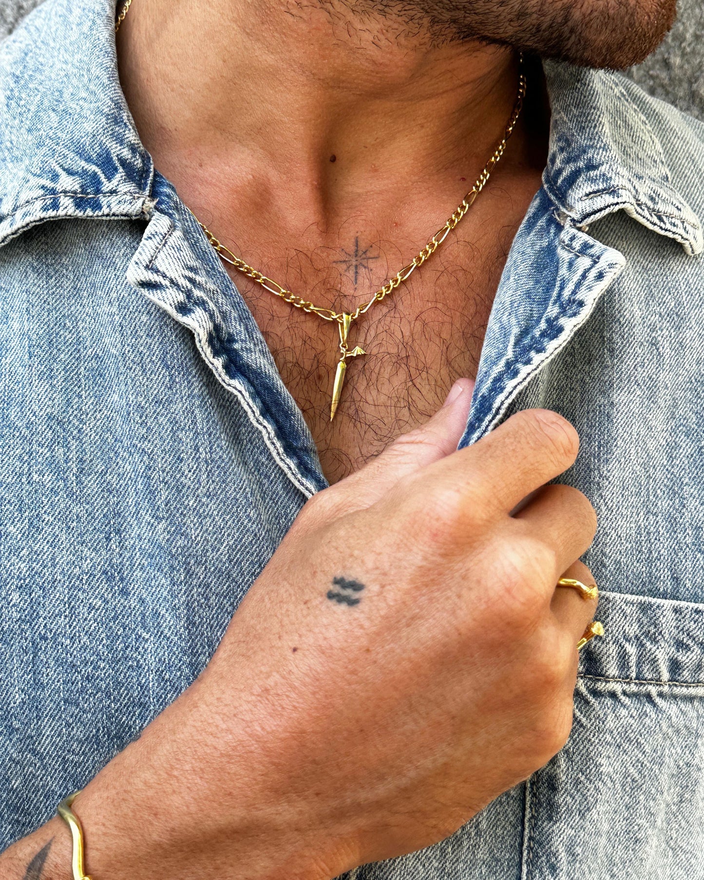 Dagger Twins Pendant & Figaro chain